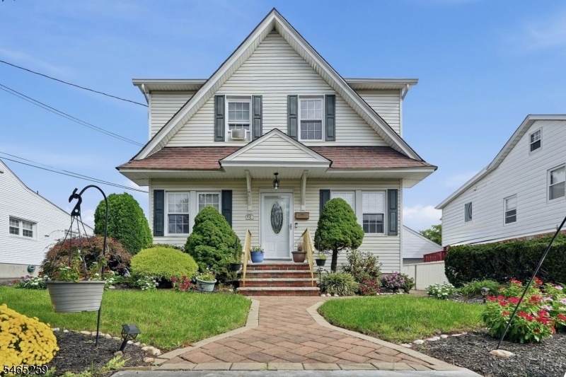 112 Jefferson Place Totowa NJ 07512