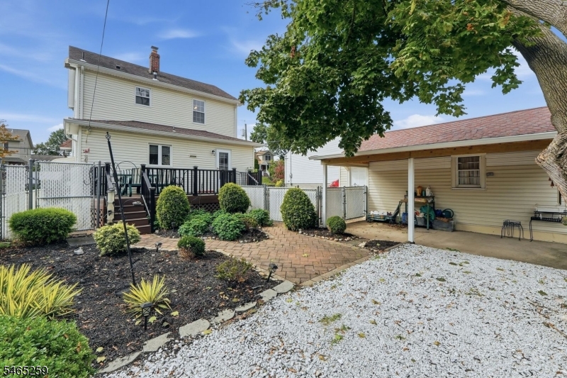 112 Jefferson Place Totowa NJ 07512