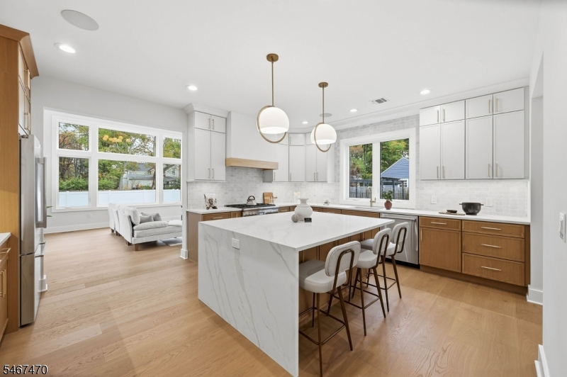 50 W Hobart Gap Road Livingston NJ 07039