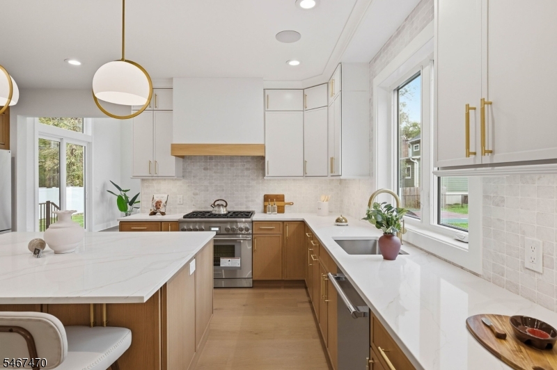 50 W Hobart Gap Road Livingston NJ 07039