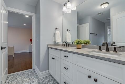 5 Buddy Lane Mendham NJ 07960