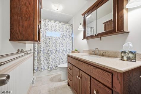 15 Fairview Avenue Newton NJ 07860