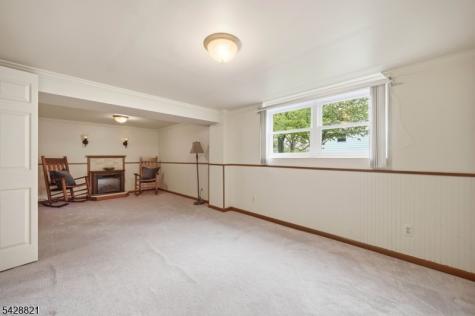 15 Fairview Avenue Newton NJ 07860