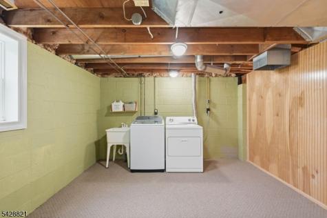 15 Fairview Avenue Newton NJ 07860