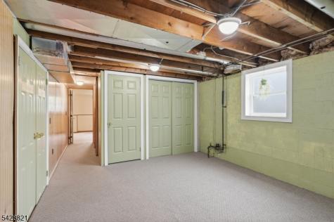 15 Fairview Avenue Newton NJ 07860