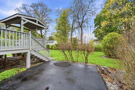 15 Fairview Avenue Newton NJ 07860