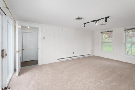 208 Mountain Road East Amwell NJ 08551
