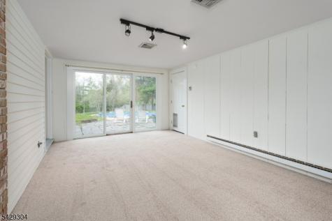 208 Mountain Road East Amwell NJ 08551