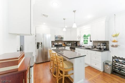 81 Elba Avenue Hopatcong NJ 07843