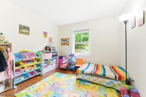81 Elba Avenue Hopatcong NJ 07843