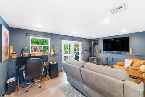81 Elba Avenue Hopatcong NJ 07843