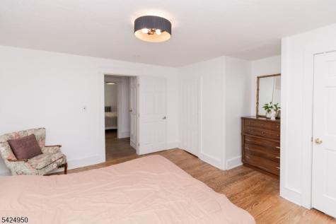 55 Valley Street Knowlton NJ 07832