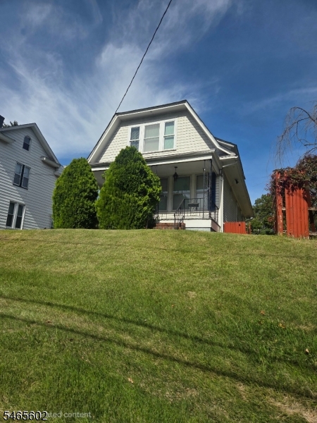 80 Freeman Street Woodbridge NJ 07095