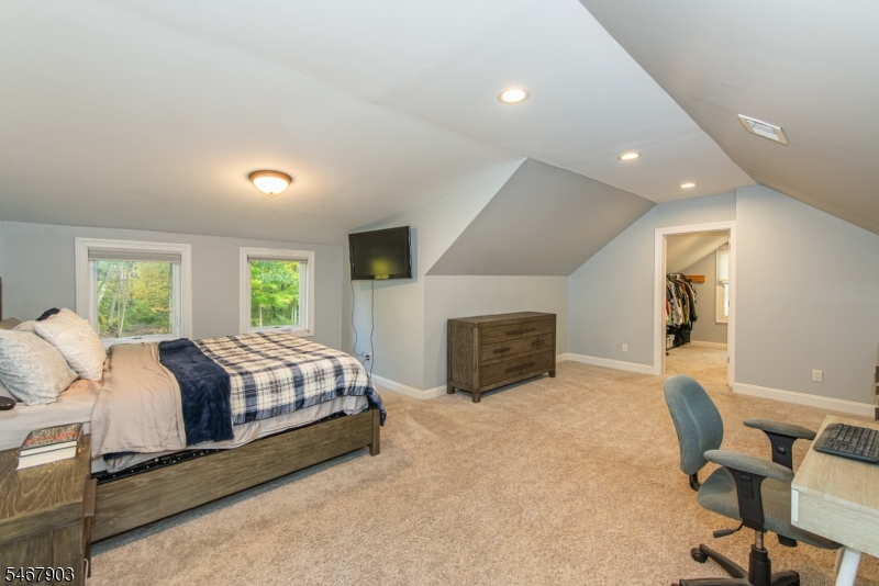 260 Cozy Lake Road Jefferson NJ 07438