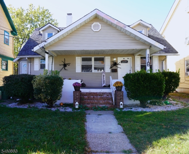 118 Monroe Street Roselle NJ 07203