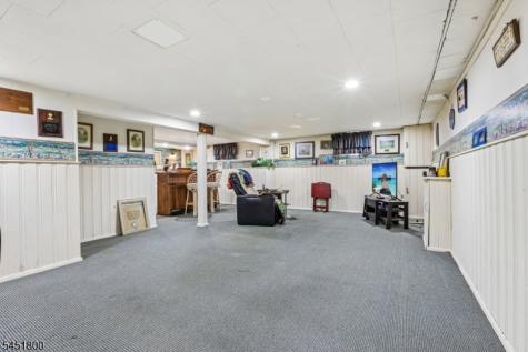 998 Washington Avenue Hohokus NJ 07423