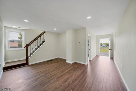 171 Myrtle Street Franklin NJ 08873