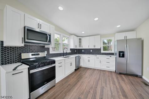 171 Myrtle Street Franklin NJ 08873
