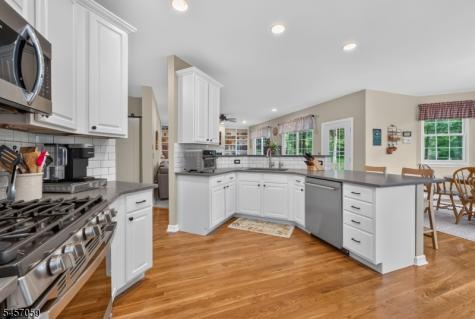21 Abraham Road Readington NJ 08889