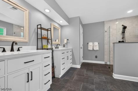 21 Abraham Road Readington NJ 08889