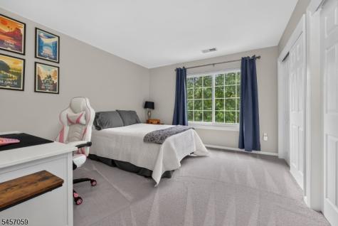 21 Abraham Road Readington NJ 08889
