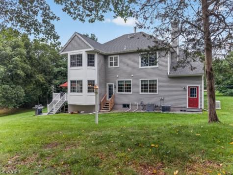 21 Abraham Road Readington NJ 08889