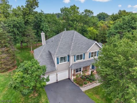 21 Abraham Road Readington NJ 08889