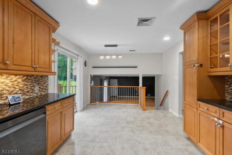 260 Saint Cloud Avenue West Orange NJ 07052