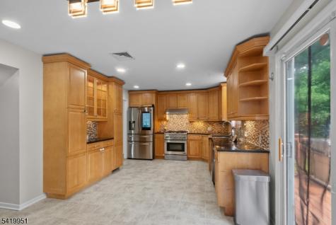 260 Saint Cloud Avenue West Orange NJ 07052