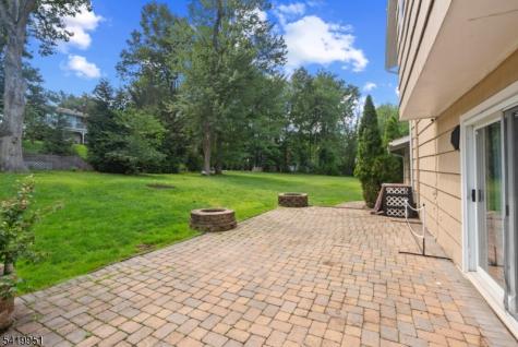 260 Saint Cloud Avenue West Orange NJ 07052