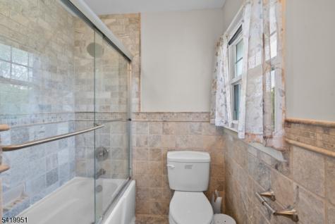 260 Saint Cloud Avenue West Orange NJ 07052
