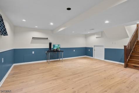260 Saint Cloud Avenue West Orange NJ 07052