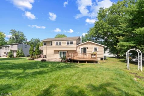 260 Saint Cloud Avenue West Orange NJ 07052