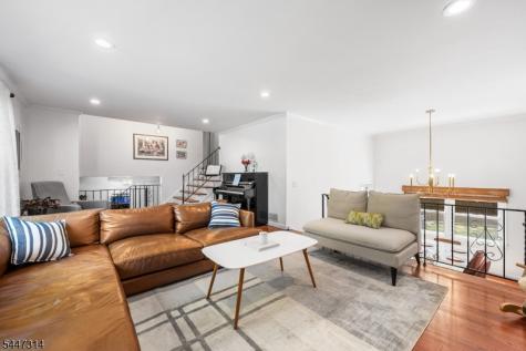 6 Hepworth Court West Orange NJ 07052