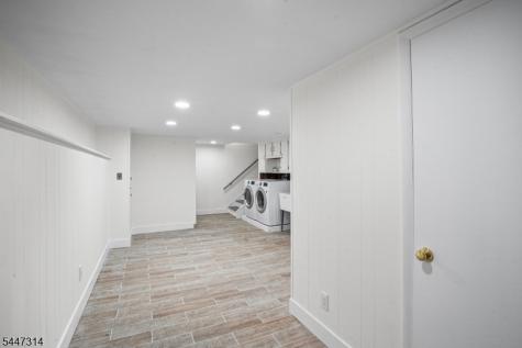 6 Hepworth Court West Orange NJ 07052