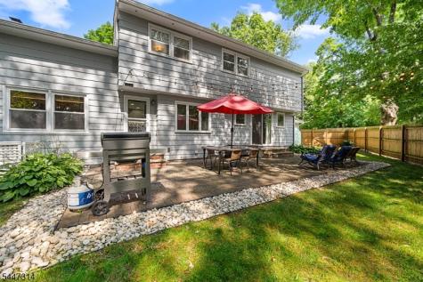 6 Hepworth Court West Orange NJ 07052