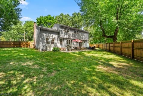6 Hepworth Court West Orange NJ 07052