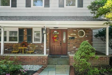 6 Hepworth Court West Orange NJ 07052