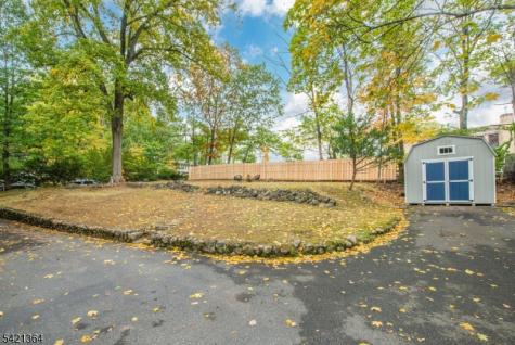 22 Arlington Avenue Caldwell Boro NJ 07006