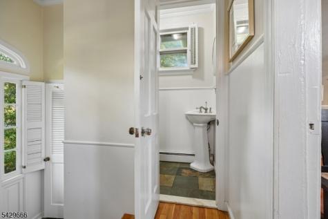 311 S Ridgewood Road South Orange Village NJ 07079