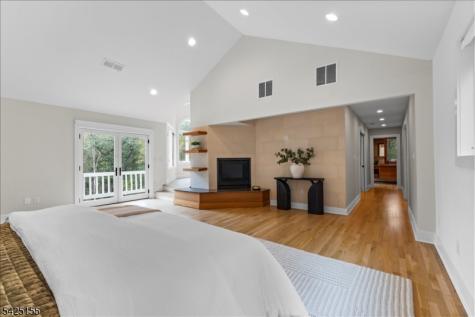 101 Rippling Brook Way Bernardsville NJ 07924