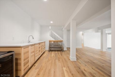 101 Rippling Brook Way Bernardsville NJ 07924