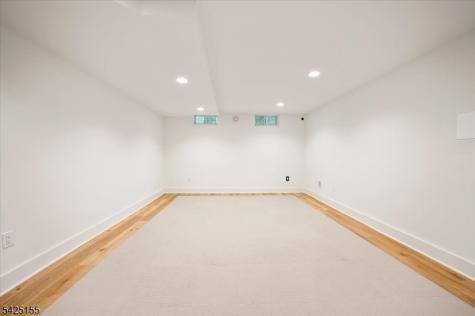 101 Rippling Brook Way Bernardsville NJ 07924
