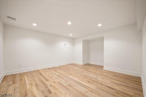 101 Rippling Brook Way Bernardsville NJ 07924