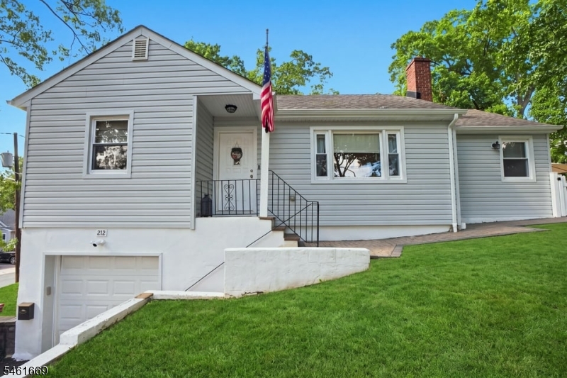 212 Hancox Avenue Nutley NJ 07110