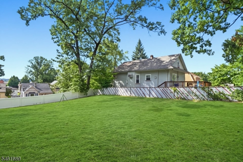 212 Hancox Avenue Nutley NJ 07110