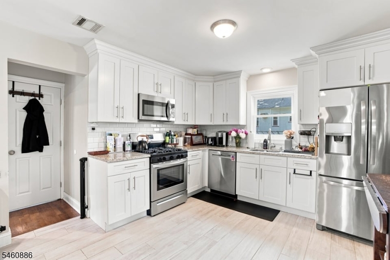 212 Hancox Avenue Nutley NJ 07110
