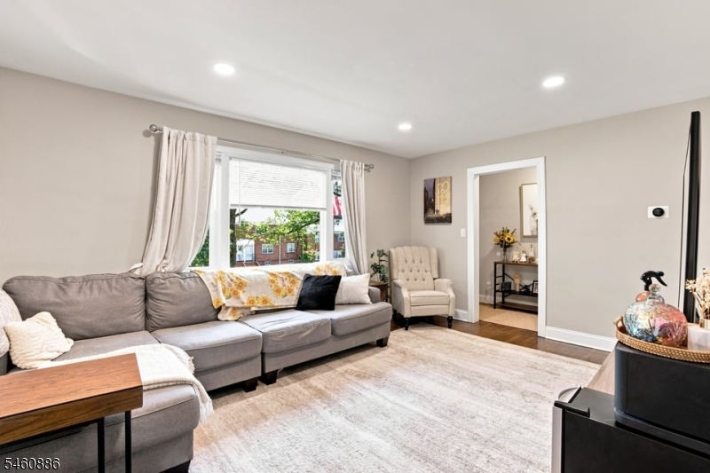 212 Hancox Avenue Nutley NJ 07110