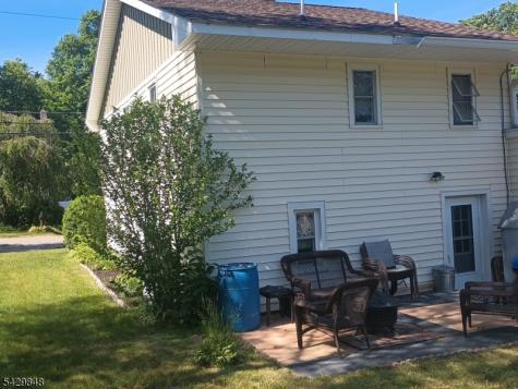 13 Ardena Road West Milford NJ 07421