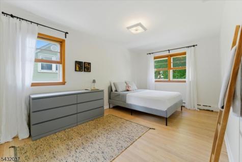 18 Hudson Street Nutley NJ 07110